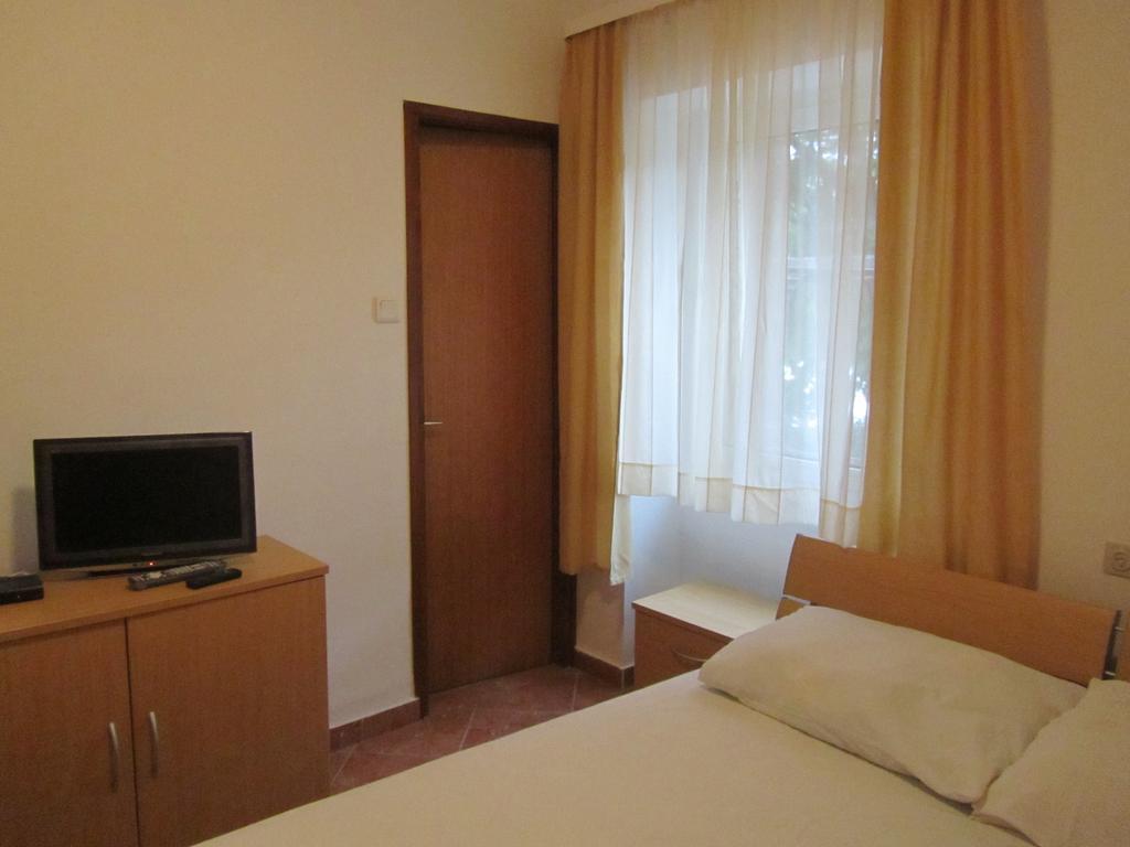 Apartments Ivancic Novi Vinodolski Room photo